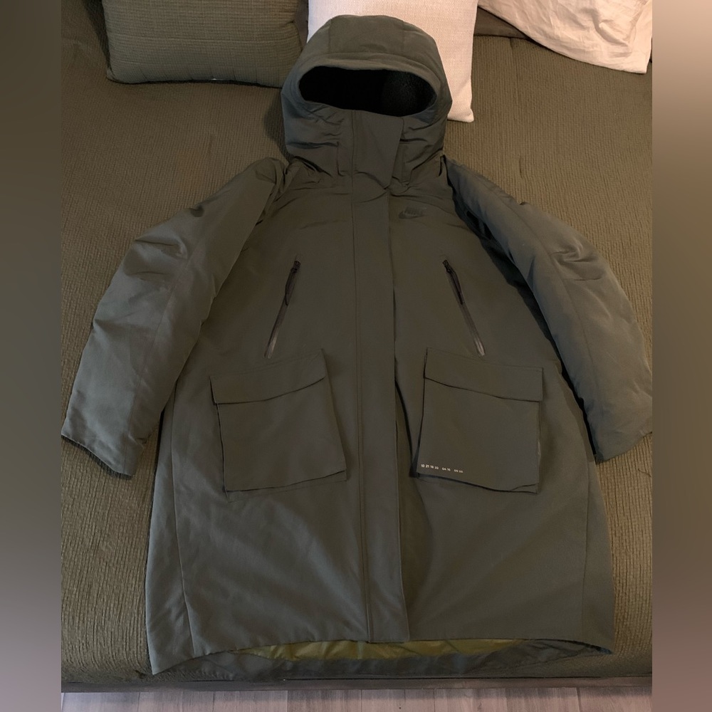 Nike Sportswear Tech Pack Down Fill Women Parka Jacket Sz XL